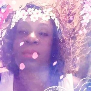 Meet your Posher, Alfreda